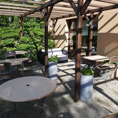 Kyriad Rouen Sud - Oissel Сент-Етьєнн-дю-Рувре Екстер'єр фото